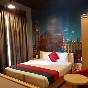 Deluxe Zimmer mit Kingsize-Bett